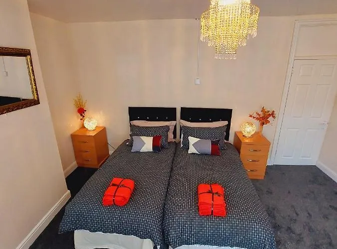 Elegant And Two Bedrooms House * Bristol