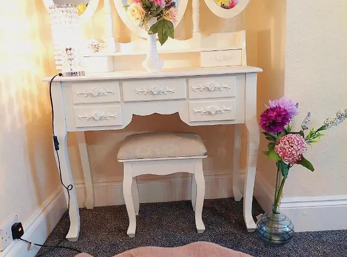 Elegant And Two Bedrooms House 公寓 *